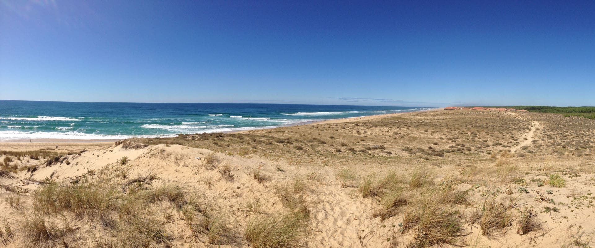 Photo ᐃ DE LA COTE **** n°1